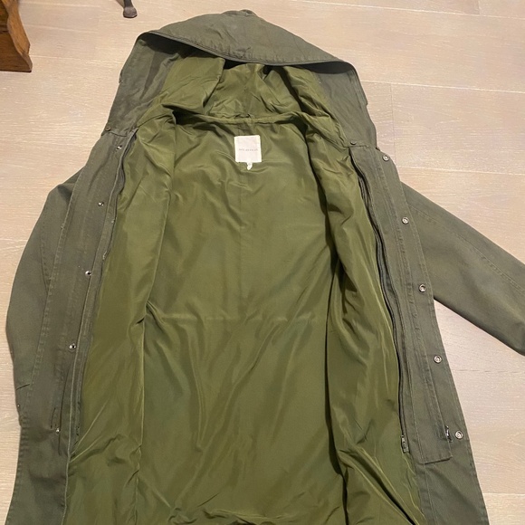 AVEC LES FILLES olive military coat with burgundy faux fur lining. Size XS - Picture 14 of 15